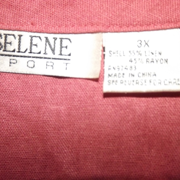 Selene Sport Rose Blouse with Embroidered Neckline - Picture 6 of 7